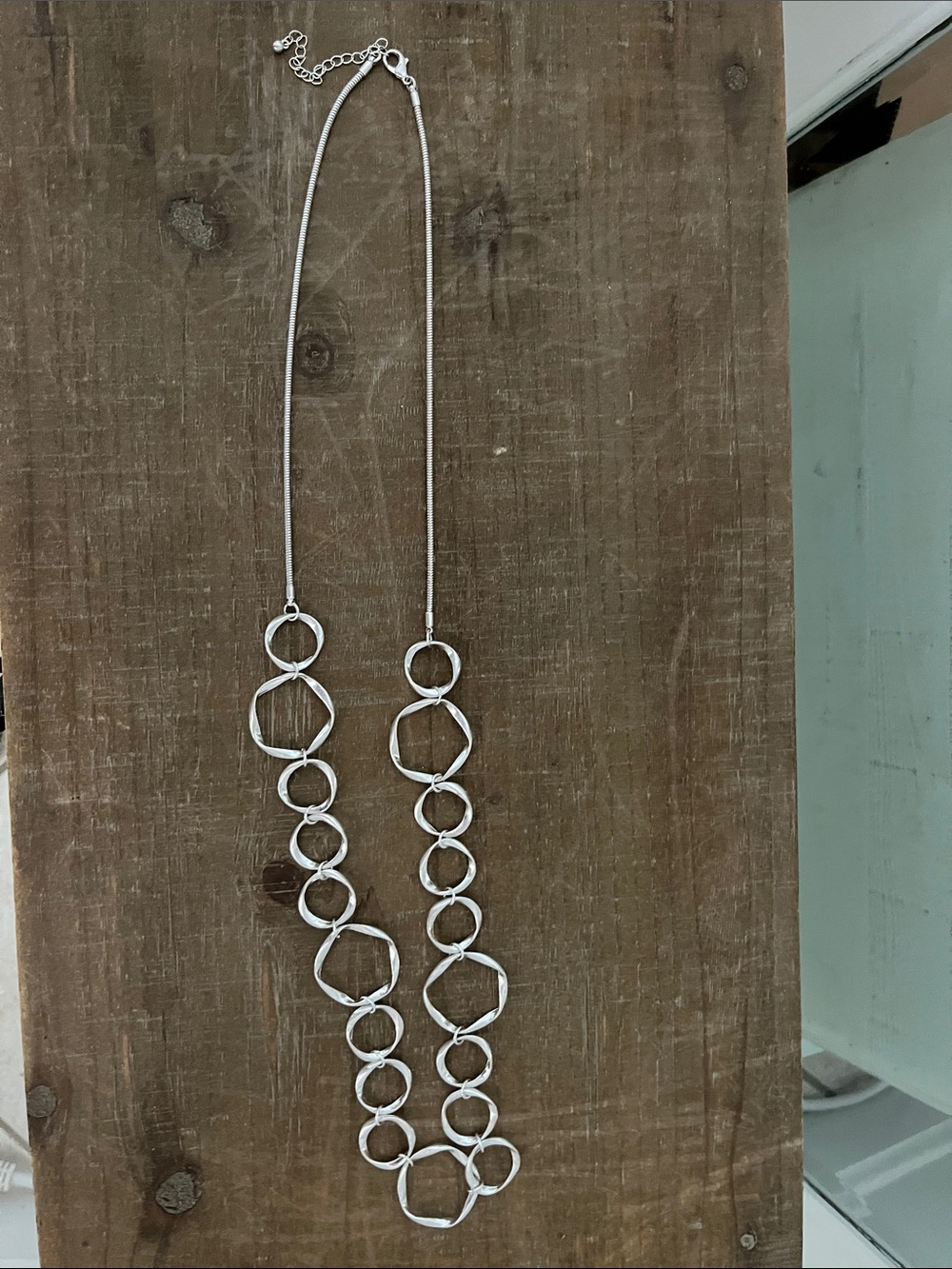 Necklaces brushed